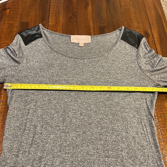 PHILOSOPHY WOMEN’S GRAY TOP LONG SLEEVE SIZE M - Picture 8 of 9